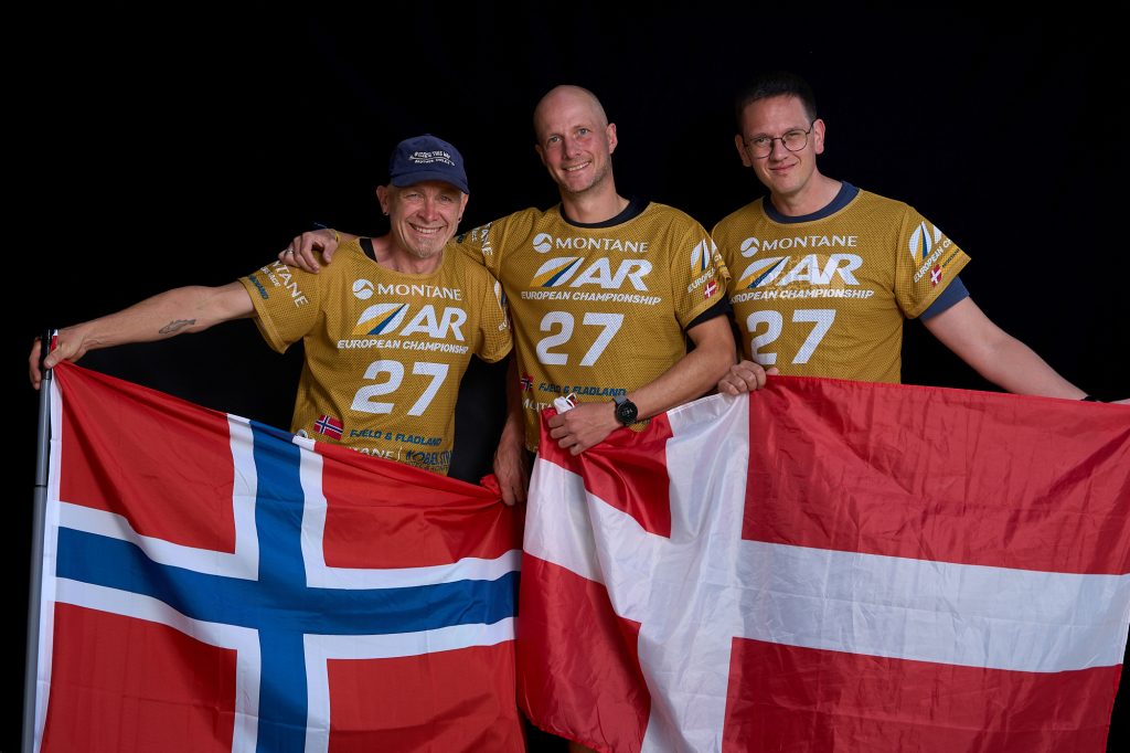 Fjeld & Fladland